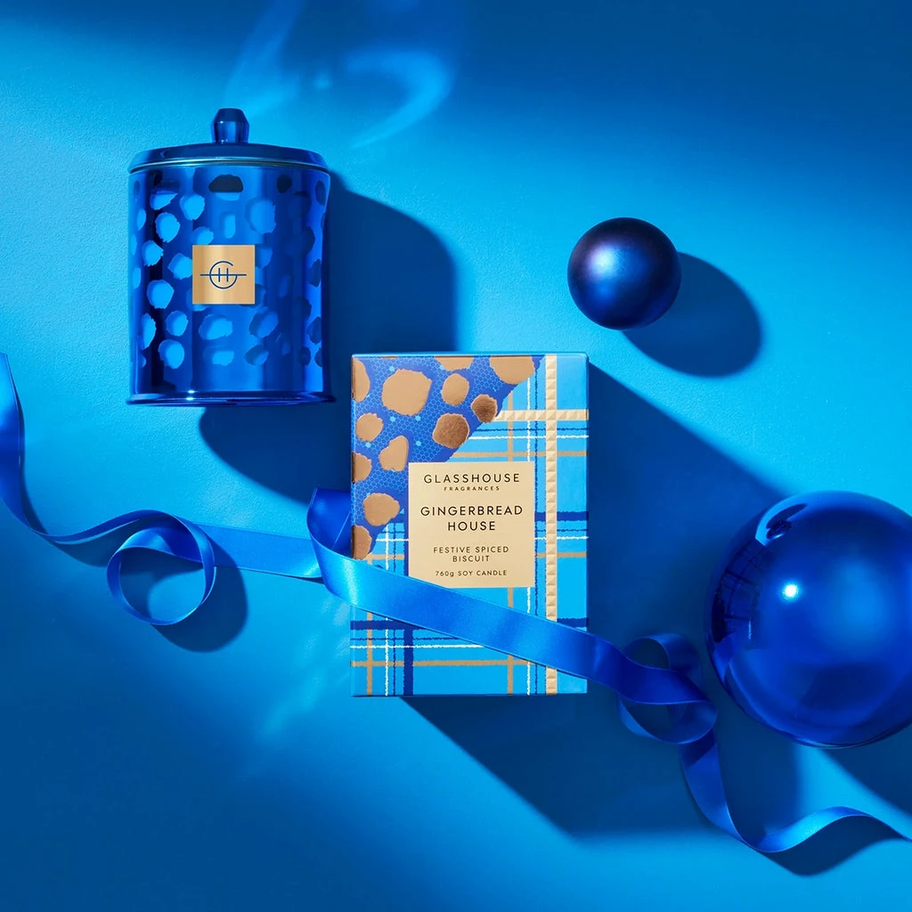 Glasshouse Fragrances Gingerbread House 380g Candle - Limited Edition - Image 2